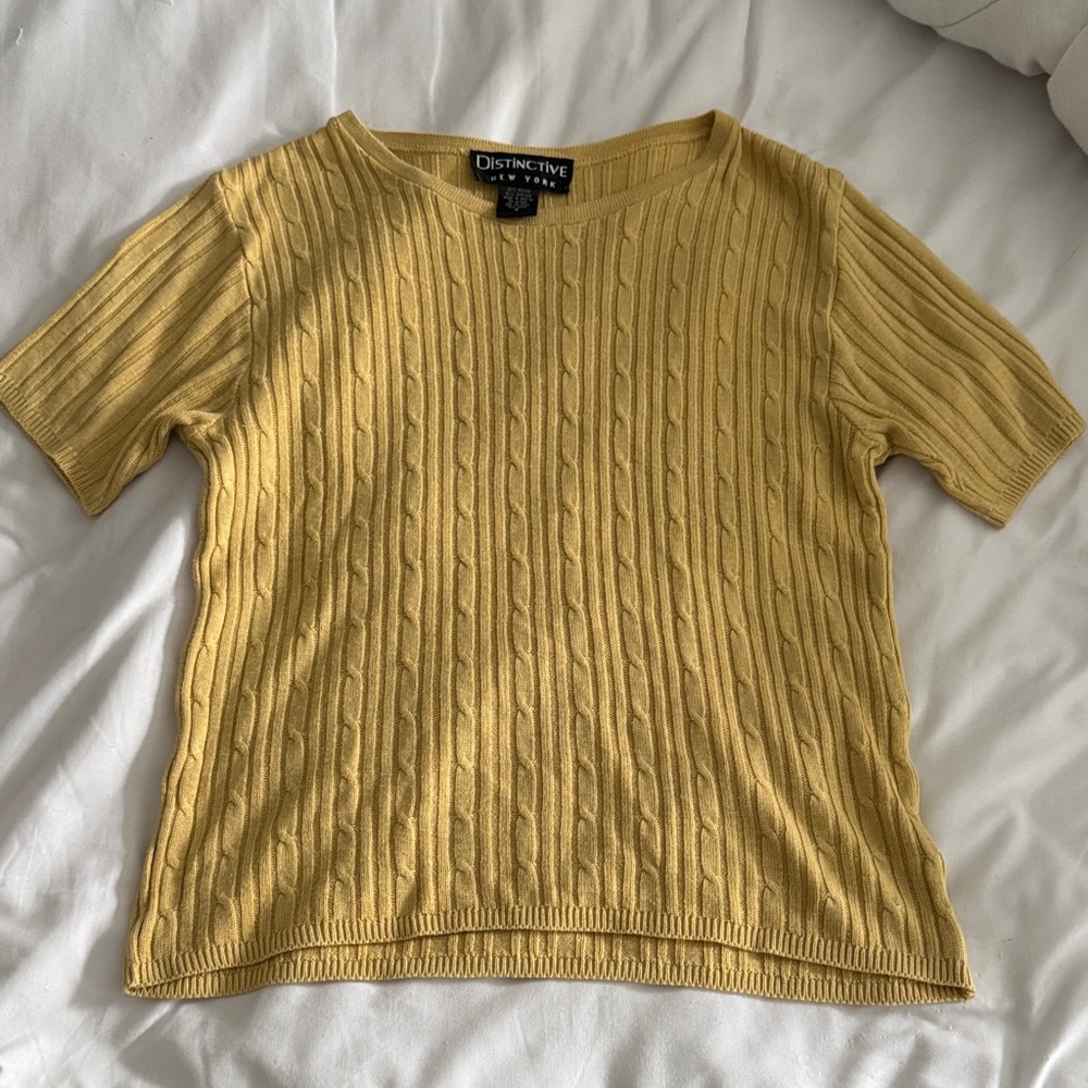 Vintage distinctive New York top